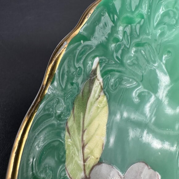 Vintage Aynsley England Saucer Plate Bone China Green Dogwood Floral Gold Trim - Picture 6 of 8